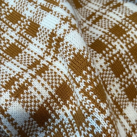 Timberland plaid Knit Scarf in Cream and Tan 60 inch long - Picture 6 of 7